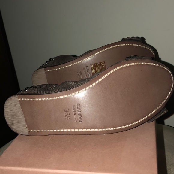 Miu Miu Brown Flats with Studs - Picture 3 of 5